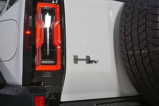 2025 GMC HUMMER EV SUV in Montreal, Quebec - 44 - w320h240px