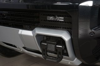 2025 GMC HUMMER EV SUV in Montreal, Quebec - 7 - w320h240px