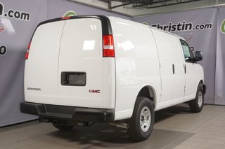 GMC Savana Cargo 2500  2024 à Montréal, Québec - 24 - w320h240px