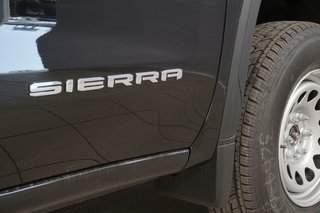 2024 GMC Sierra 1500 in Montreal, Quebec - 28 - w320h240px