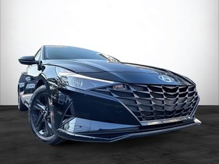 2023  Elantra Preferred | Cam | USB | HtdSeat | Warranty to 2028 in Saint John, New Brunswick - 3 - w320h240px