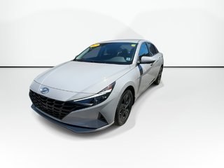 2023 Hyundai Elantra Preferred | Cam | USB | HtdSeats | Bluetooth | XM in Saint John, New Brunswick - 4 - w320h240px