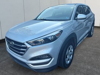 2018 Hyundai Tucson Base | Cam | USB | Bluetooth | Keyless | Cruise in Saint John, New Brunswick - 2 - w320h240px