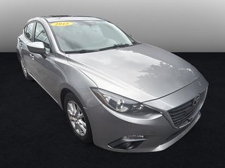 2015  Mazda3 GS | Cam | USB | HtdSeats | Bluetooth | Keyless