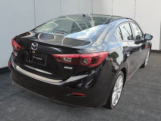2017 Mazda 3 in Antigonish, Nova Scotia - 5 - w320h240px