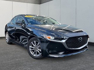 2022  Mazda3 GS | Cam | USB | HtdSeats | Warranty to 2029