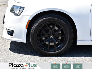 2018 Chrysler 300 300S