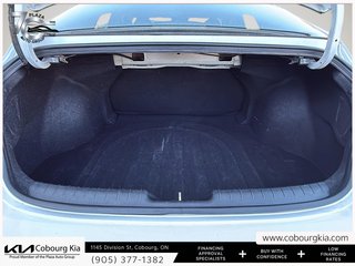 2023 Hyundai Elantra Preferred