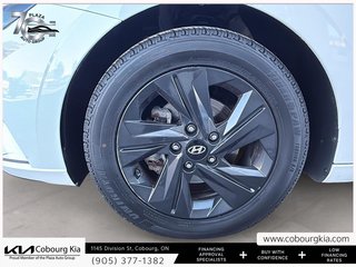 2023 Hyundai Elantra Preferred