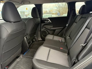 2024 Mitsubishi Outlander Plug-In Hybrid ES