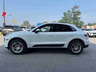2018 Porsche Macan BASE