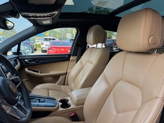 2018 Porsche Macan BASE
