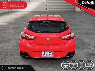 2017 Chevrolet Cruze Hatchback LT - 6AT