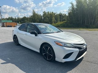 2020  Camry XSE-Toit panoramique-Sièges et volant chauffants in Cowansville, Quebec - 2 - w320h240px