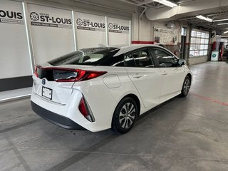 Toyota PRIUS PRIME UPGRADE 2022 à Cowansville, Québec - 5 - w320h240px