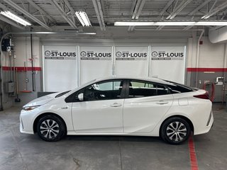 Toyota PRIUS PRIME UPGRADE 2022 à Cowansville, Québec - 2 - w320h240px
