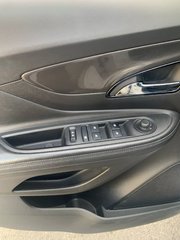 Buick Encore Sport Touring, AUTOMATIQUE, SIÈGE ÉLECTRIQUE, MAGS 2017 à Mirabel, Québec - 6 - w320h240px