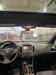 2018 Chevrolet Cruze LT, 8 PNEUS, JAMAIS ACCIDENTÉ, TOIT in Mirabel, Quebec - 5 - w320h240px