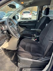 Grand Caravan SXT, JAMAIS ACCIDENTÉ, 7 PASSAGERS, HITCH, DVD 2014 à Mirabel, Québec - 6 - w320h240px