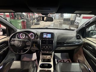 2016 Dodge Grand Caravan SXT Premium Plus, JAMAIS ACCIDENTÉ, DVD, CUIR in Mirabel, Quebec - 4 - w320h240px
