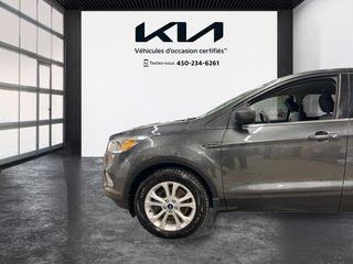 2019 Ford Escape SE, JAMAIS ACCIDENTÉ, AWD, 8 PNEUS in Mirabel, Quebec - 6 - w320h240px