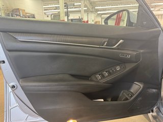 Honda Accord Sedan Touring, JAMAIS ACCIDENTÉ, CUIR, GPS, HUD. TOIT 2018 à Mirabel, Québec - 6 - w320h240px