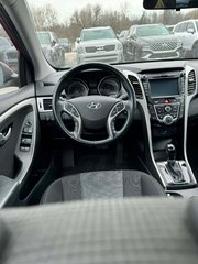 Hyundai Elantra GT GLS w/Tech Pkg, JAMAIS ACCIDENTÉ, TOIT PANORAMIQUE 2016 à Mirabel, Québec - 4 - w320h240px