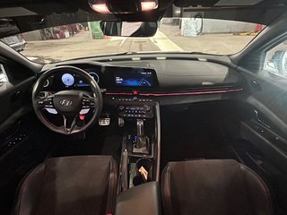 Hyundai Elantra N DCT, JAMAIS ACCIDENTÉ, GPS, CUIR/SUEDE, TOIT, BOSE 2023 à Mirabel, Québec - 4 - w320h240px