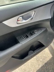 Kia Forte LX, JAMAIS ACCIDENTÉ, AUTOMATIQUE, A/C 2022 à Mirabel, Québec - 6 - w320h240px