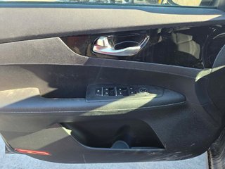 Kia Forte EX, JAMAIS ACCIDENTÉ, MAGS, AUTOMATIQUE 2022 à Mirabel, Québec - 6 - w320h240px