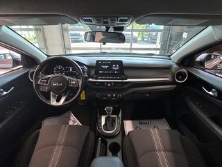 Kia Forte EX+, TOIT OUVRANT, MAGS, AUTOMATIQUE 2023 à Mirabel, Québec - 3 - w320h240px