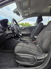 Kia Rio 5-door LX+, CAMERA, AUCUN ACCIDENT, SIEGES CHAUFFANTS 2023 à Mirabel, Québec - 3 - w320h240px