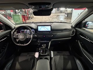 Kia Seltos SX Turbo, JAMAIS ACCIDENTÉ, CUIR, TOIT, AWD, GPS 2023 à Mirabel, Québec - 3 - w320h240px