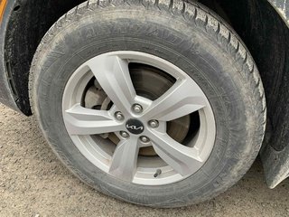 Kia Sorento LX, JAMAIS ACCIDENTÉ, 7 PASSAGERS, AWD, MAGS 2024 à Mirabel, Québec - 5 - w320h240px