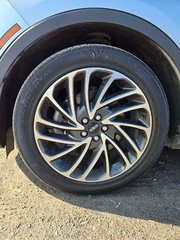 2020 Lincoln Nautilus Reserve, JAMAIS ACCIDENTÉ, 8 PNEUS ET 8 MAGS in Mirabel, Quebec - 6 - w320h240px