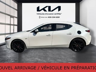 Mazda 3 Sport 100th Anniversary Edition, JAMAIS ACCIDENT, 8 PNEU 2021 à Mirabel, Québec - 3 - w320h240px
