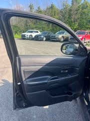 2020 Mitsubishi RVR SEL, JAMAIS ACCIDENTÉ, AWD, CUIR, MAGS in Mirabel, Quebec - 6 - w320h240px