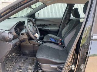 Nissan Kicks SV, 8 PNEUS, AIR CLIMATISÉ, CAMÉRA DE RECUL 2019 à Mirabel, Québec - 6 - w320h240px
