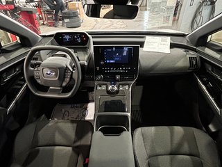 2024 Subaru SOLTERRA AWD EyeSight, 359KM AUTONOMIE, JAMAIS ACCIDENTÉ in Mirabel, Quebec - 4 - w320h240px