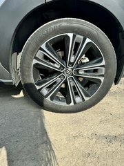 Toyota bZ4X XLE Tech, JAMAIS ACCIDENTÉ, CUIR, TOIT, AWD 2025 à Mirabel, Québec - 5 - w320h240px