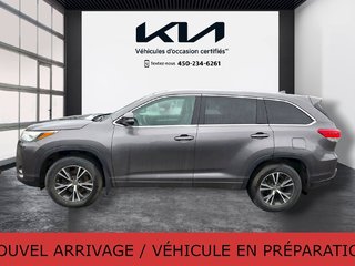 Toyota Highlander LE, JAMAIS ACCIDENTÉ, 8 PASSAGERS, AWD 2017 à Mirabel, Québec - 4 - w320h240px