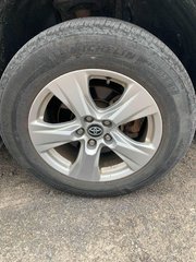 Toyota RAV4 XLE, AWD, TOIT, 8 ROUES, AUCUN ACCIDENT 2019 à Mirabel, Québec - 5 - w320h240px