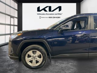 2021 Toyota RAV4 XLE, JAMAIS ACCIDENTÉ, 8 PNEUS, AWD, TOIT in Mirabel, Quebec - 6 - w320h240px