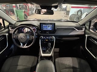 2021 Toyota RAV4 XLE, JAMAIS ACCIDENTÉ, 8 PNEUS, AWD, TOIT in Mirabel, Quebec - 4 - w320h240px