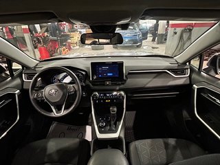 RAV4 Hybrid XLE, 8 PNEUS, JAMAIS ACCIDENTÉ, TOIT, AWD 2023 à Mirabel, Québec - 5 - w320h240px