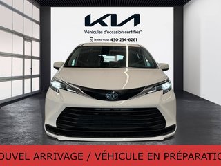 2025 Toyota Sienna LE HYBRIDE, JAMAIS ACCIDENTÉ, 8 PASSAGERS, AWD in Mirabel, Quebec - 5 - w320h240px