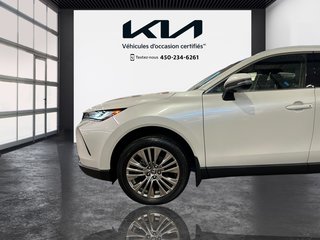 2022  Venza Hybride XLE, CUIR, JAMAIS ACCIDENTÉ, 8 PNEUS in Mirabel, Quebec - 6 - w320h240px