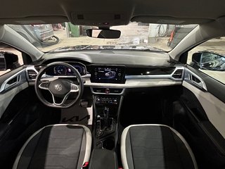 2025 Volkswagen Taos Comfortline, JAMAIS ACCIDENTÉ, CUIR/SUEDE, AWD in Mirabel, Quebec - 3 - w320h240px