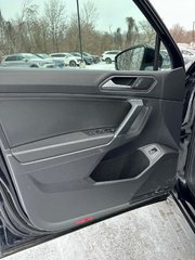 2020 Volkswagen Tiguan Comfortline, JAMAIS ACCIDENTÉ, 8 PNEUS, CUIR, TOIT in Mirabel, Quebec - 6 - w320h240px