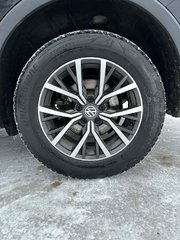 2020 Volkswagen Tiguan Comfortline, JAMAIS ACCIDENTÉ, 8 PNEUS, CUIR, TOIT in Mirabel, Quebec - 5 - w320h240px